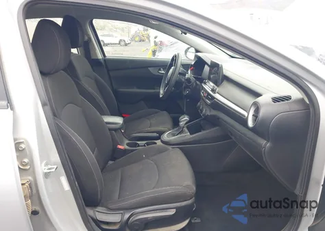 2021 Kia Forte Lxs из США, поврежденный, VIN 3KPF24AD6ME350825